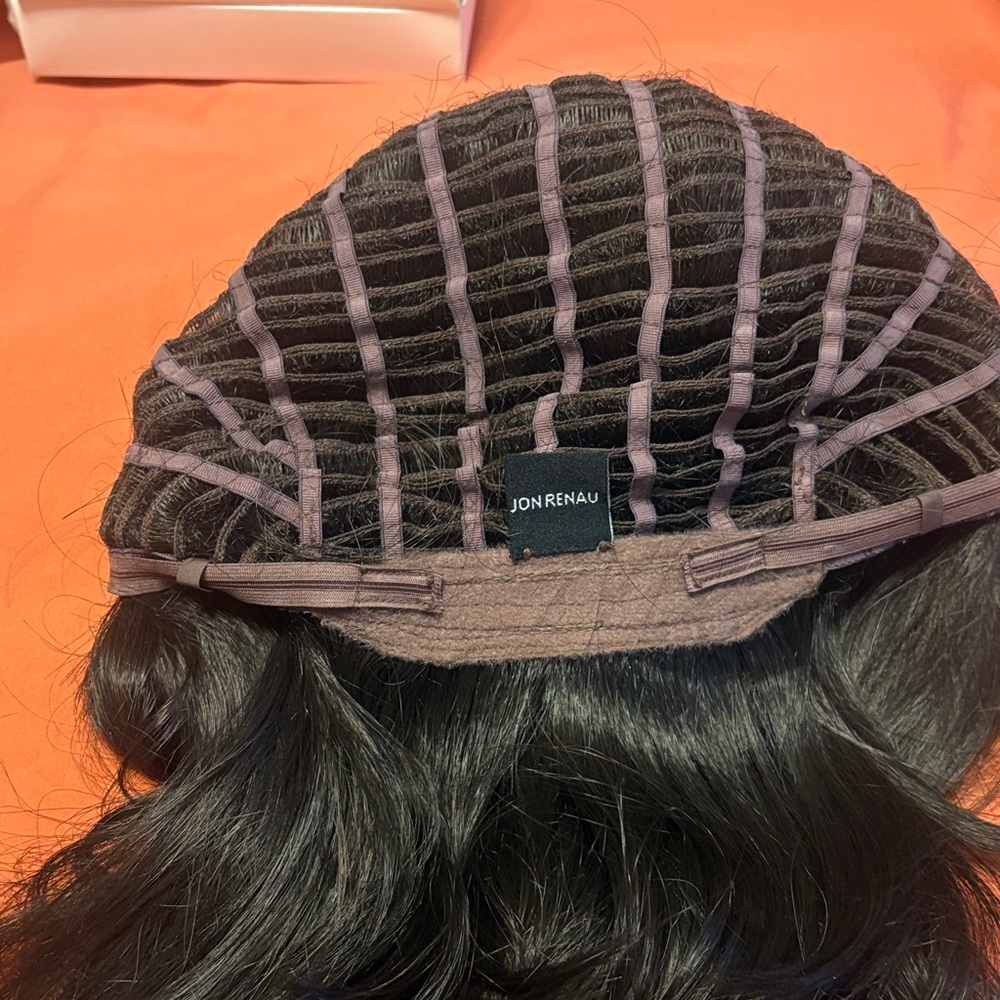 Wig - Jon Renau Emilia Chic Women’s wig - Picture 8 of 15